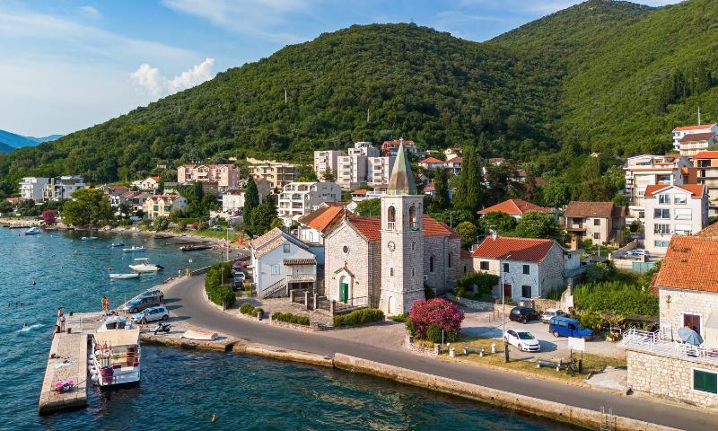 Kosovalı Büyük Balkan Rotası Turu (Priştine & Priştine)