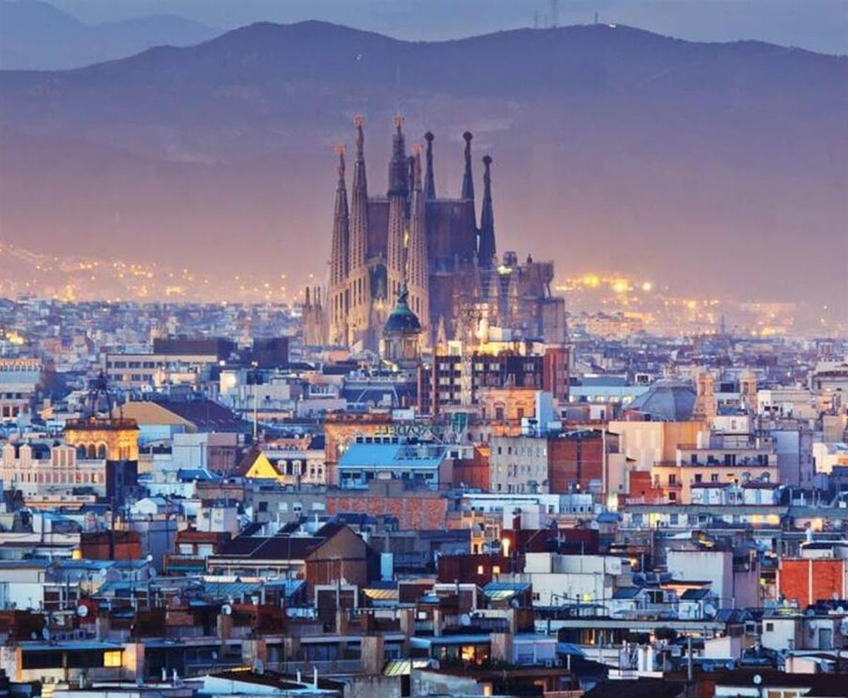 Barcelona Turu Rotası (4 Gece 5 Gün)